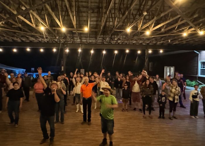 Danse country - Camping Aventure Mégantic