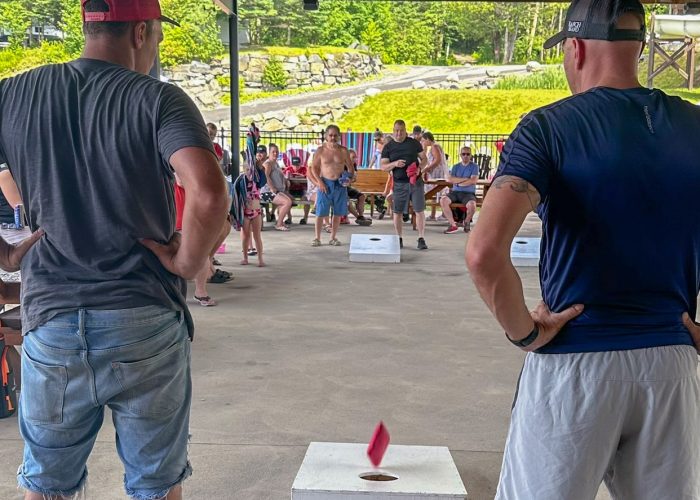 Tournoi de poches - Camping Aventure Mégantic